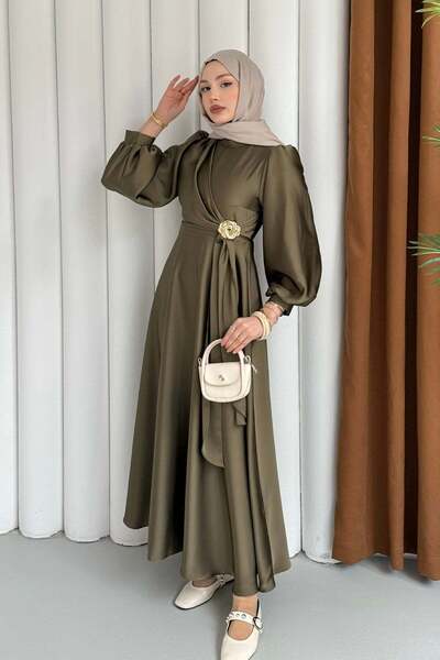 MERVE TESETTÜR Βραδινό φόρεμα χιτζάμπ από σατέν ύφασμα υψηλής ποιότητας με λε...