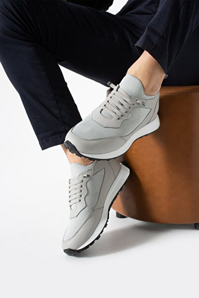 ShoeMaker Men's Gray Lightweight - Flexible and Breathable Sneaker Shoes