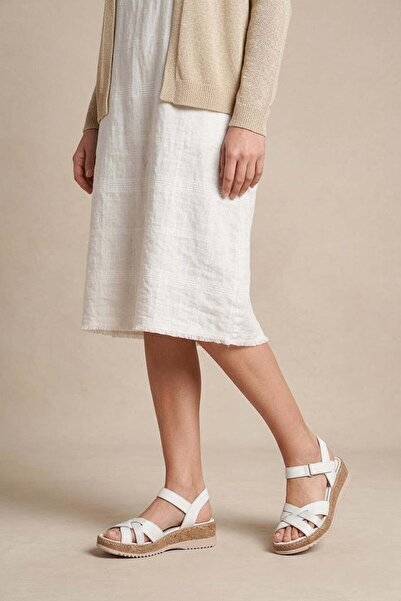 Ayakkabı Fuarı Elit ASIRM2309 Γυναικεία ίσια σανδάλια από γνήσιο δέρμα Λευκά