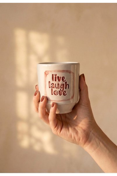 Love Bundles Ceramic Mug with the Inscription Live Laugh Love 200 ml