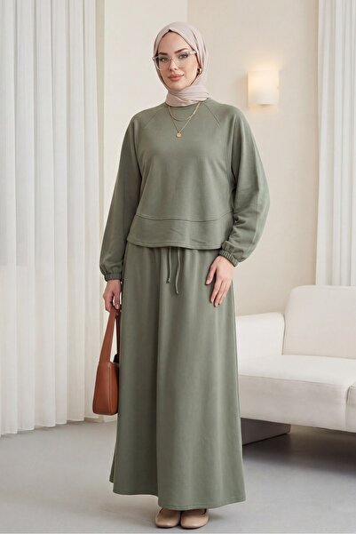 Modamorfo Σετ με στρογγυλή λαιμόκοψη, μανίκι νυχτερίδα και ελαστική φούστα στ...