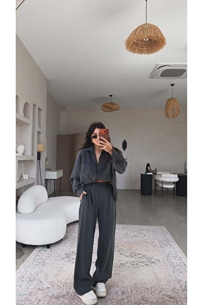 Buket Teke Σετ πουκάμισο και παντελόνι σε ανθρακί χρώμα με κρυφά κουμπιά