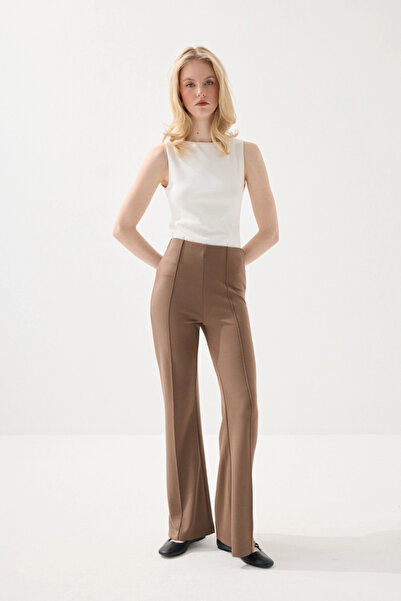 Gusto Ribbed Detailed Spanish-Cut Knitted Trousers - Brown