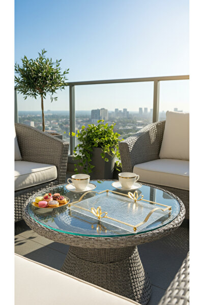 Generic Elegant Serving Tray - Adding a Luxurious Touch to the Table.