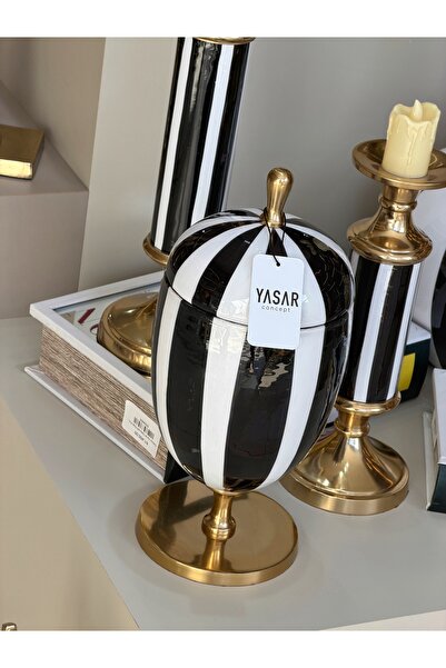 YASAR CONCEPT Noirline Μαύρο και άσπρο ριγέ μεταλλικό βάζο με καπάκι 14Χ32 εκ.