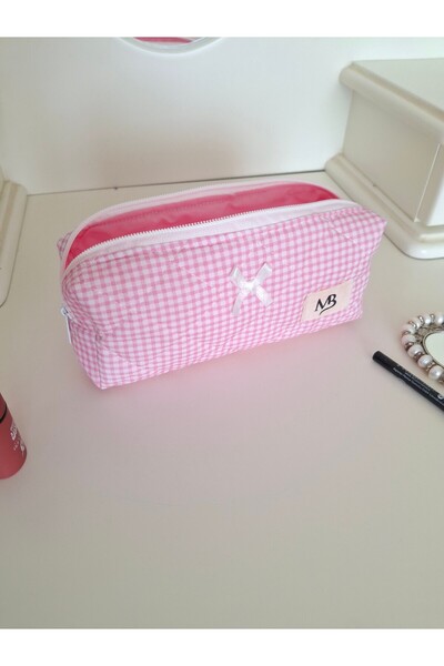 MB ροζ τσάντα μολυβιών με σχέδιο ποτικάρε
