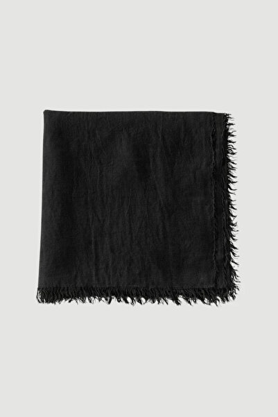 Gusto Tassel Shawl - Black