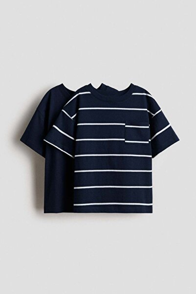 H&M تيشيرتات بتفاصيل جيوب (عبوة من قطعتين)