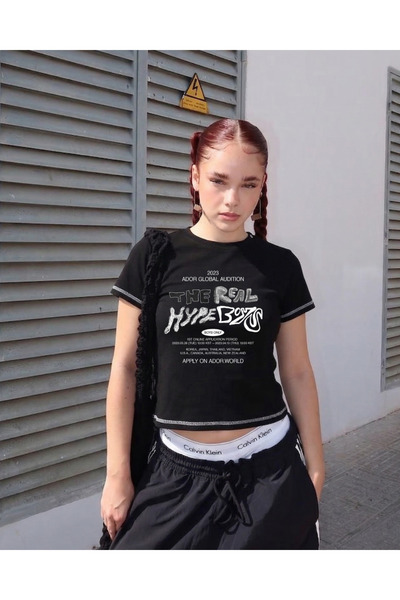 Touz Moda Ρετρό αισθητική με στάμπα και αντεστραμμένη ραφή σε μαύρο χρώμα