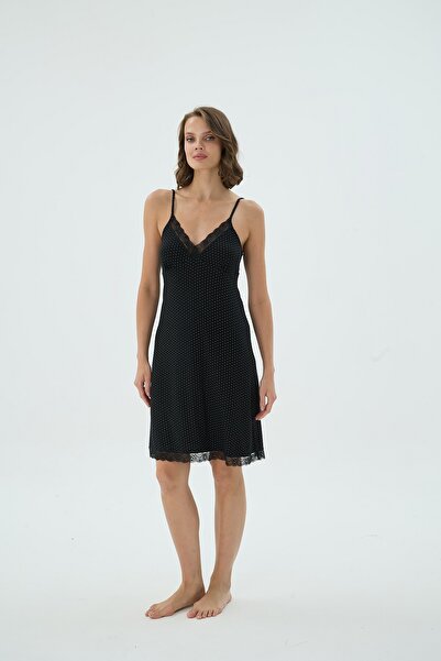 Sevim 17250 قميص نوم نسائي قصير بحمالات رفيعة