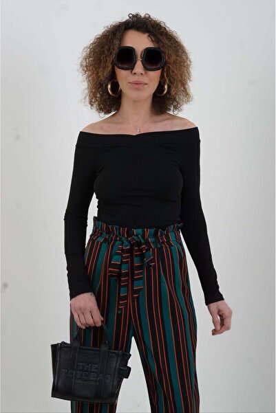 Zelish My Sister    Boat Neck Long Sleeve Blouse