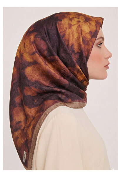 Nazellaa Watercolor Rose Pattern Gradient Soft Scarf