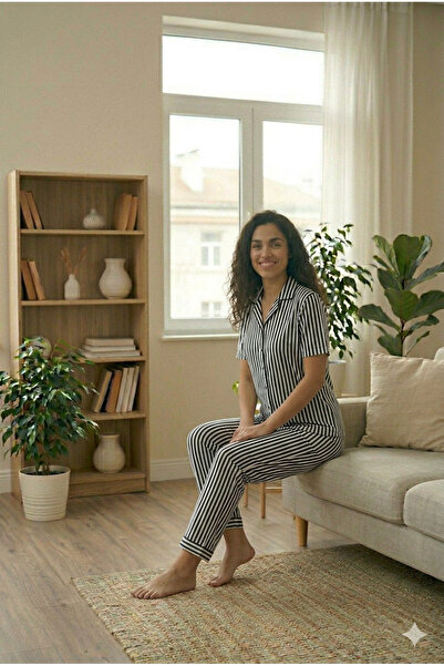 LXL ΓΥΝΑΙΚΕΙΟ ΣΕΤ ΠΙΤΖΑΜΑΣ ΜΕ ΜΠΛΟΥΖΑΚΙ ΚΑΙ ΠΑΝΤΕΛΟΝΙ (ΔΙΠΛΟ ΣΕΤ)