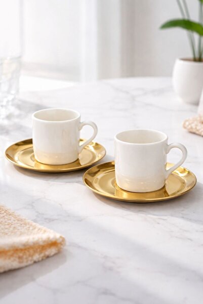 camart Porcelain 2-Piece 4-Piece Coffee Cup with Metal Plate