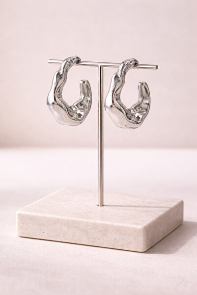 Sylvera Shop Organic Form Hoop Earrings – Fluid Design (Silver Color)