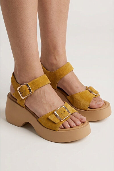 GRADA Κίτρινα σουέτ γνήσια δερμάτινα γυναικεία σανδάλια πλατφόρμας με μονό λο...