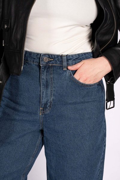 BEST OFFER Everyday Relax Baggy Mid Rodeo Women's Jean Pants