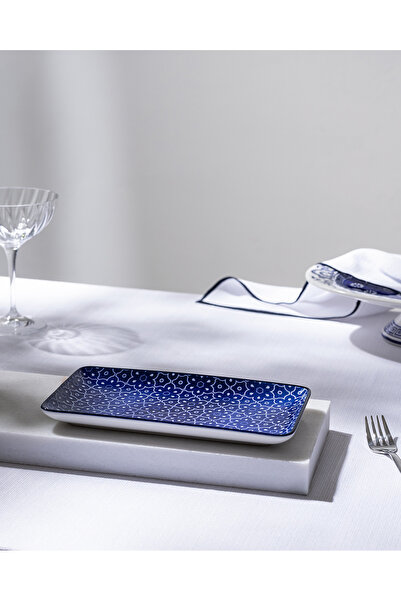 Madame Coco Reve Bleu Mais Rectangular Plate - 22 cm - Blue/White