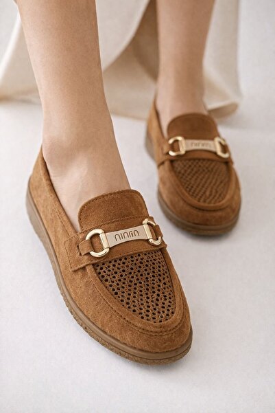 Slipcat Γυναικεία παπούτσια Nima Delikli Suede με χρυσά αξεσουάρ Wanetti καθη...