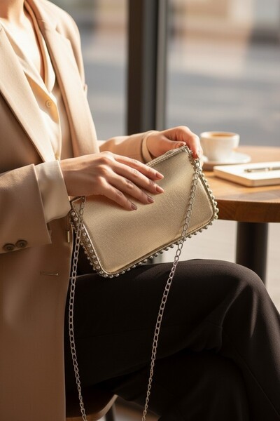 Classbag Women's Gold, Bead Detailed Chain Strap Cross Shoulder Bag