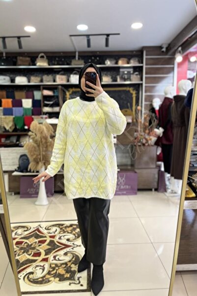 HUMEYRA Baklava Pattern Angora Sweater
