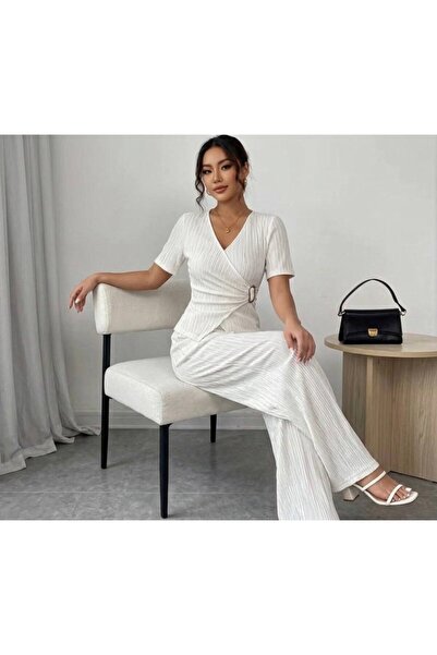 Turega Style Women's Double-Breasted Suit with Buckle Detail