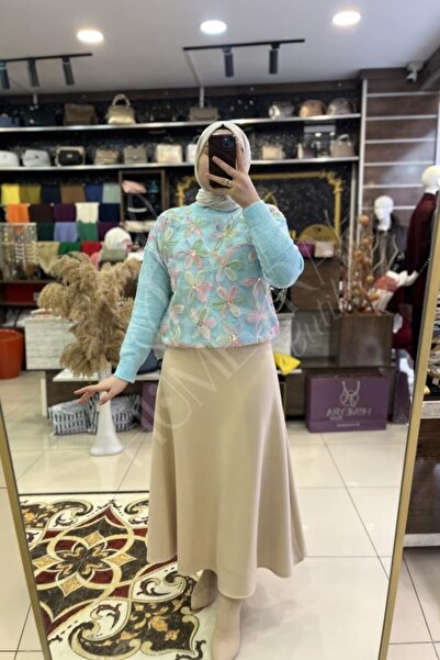 HUMEYRA Floral Sweater