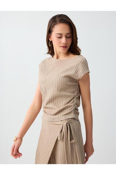 Jimmy Key Πλεκτή μπλούζα με ρίγες, αμάνικη, με λαιμόκοψη καγιάκ, στενή εφαρμο...