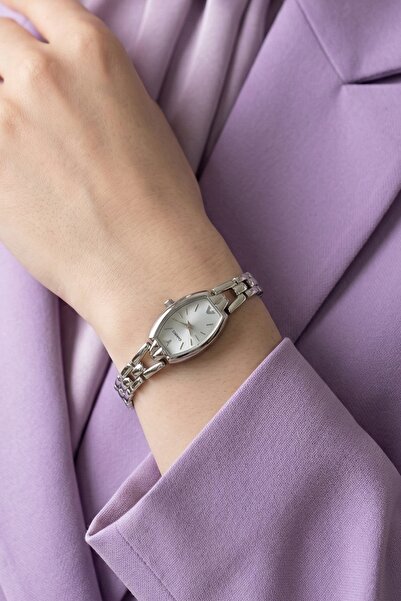 InStyle Elegant Women's Wristwatch with Thin Dial Silver