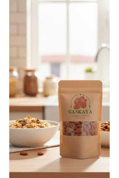 Badem İçi Çiğ - 1 KG