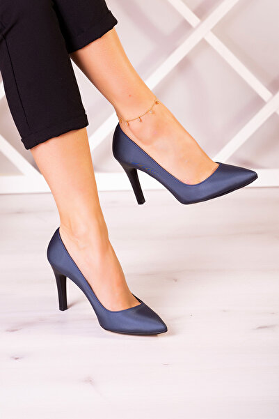 Erkan Saçmacı Βραδινά παπούτσια στιλέτο Gowa Plus σε σκούρο μπλε σατέν με μυτ...