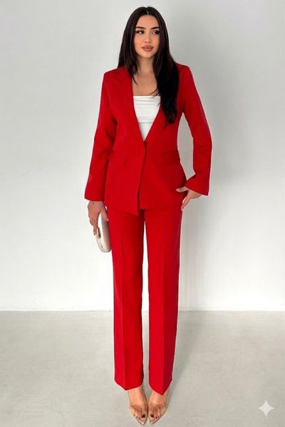 diaves Kırmızı Broş Detay Blazer Ceket ve Pantolon Takım Elbise