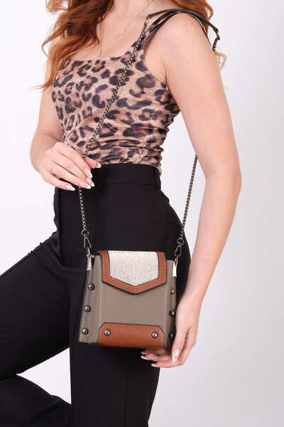 Morpelikan Luna Shine Stone-Covered Clasp Detailed & Cross Chain Strap Dark M...