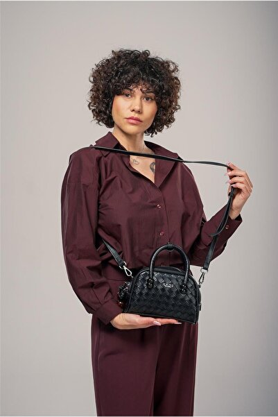 ÇÇS Черна дамска чанта за рамо 17831