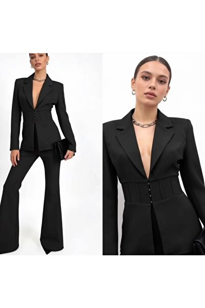 Pretty costum de dama elegant