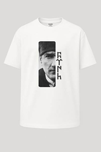 nirvoda Υπερμεγέθη μπλουζάκι με στάμπα Atatürk Göktürkçe - Φαρδιά γραμμή