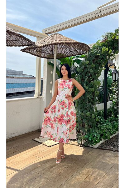 Nida Boutique Çiçek Desenli Kalın Askılı Sırt Dekolteli Dijital Baskı Poplin ...