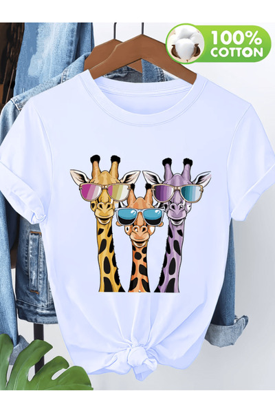 gencerco 3 τεμάχια Premium Oversize T-shirt με στάμπα καμηλοπάρδαλης που φορά...