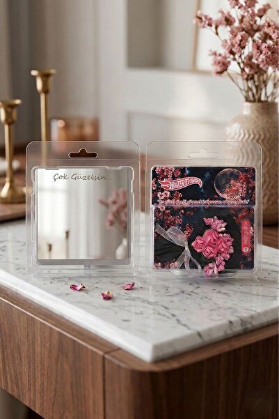 Gorgeous Minik Buket Hot Flowers Aşk Temalı "Çok Güzelsin" Aynalı Yapay Çiçek...