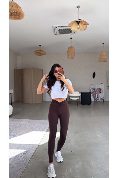 Buket Teke Καφέ κολάν με λεπτομέρεια σούρας στη μέση και στενή γραμμή