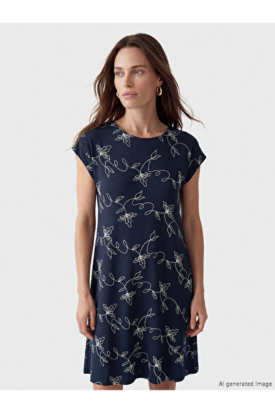 LC Waikiki Nevavm Lcw Grace with a Difference in Color Navy Blue Oval Necklin...