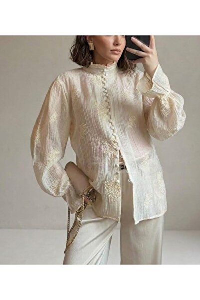 Lavanta Tekstil Κεντημένη μπλούζα με όρθιο γιακά και λεπτομέρεια βολάν στα μα...