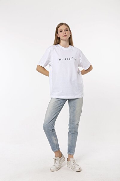 Nur Aka by Nurteks Horizon Embroidered White 100% Cotton Oversize Large Size T-shirt