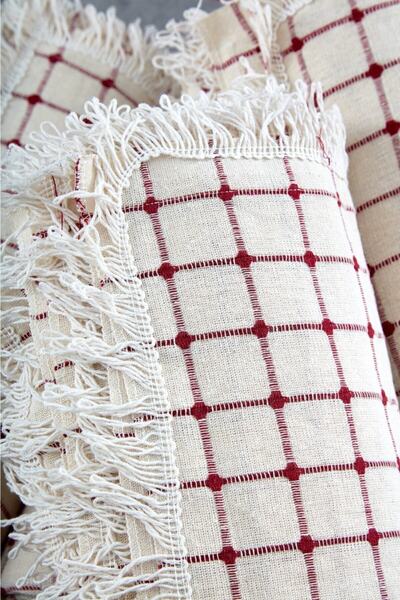 miss linda home collection 100% Cotton Claret Red Color Buldan Work Sofa Bed Cover (180*220 Cm)