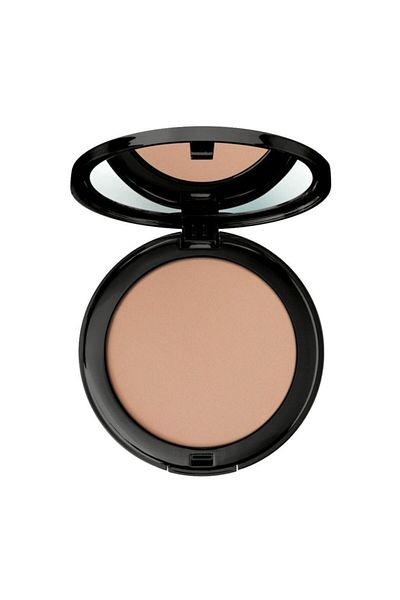Beyu Catwalk Compact Powder compact Powder 8 Deep Almond