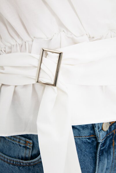 Trendyol Collection Ekrü öves duplasoros szőtt blúz TWOAW20BZ0923