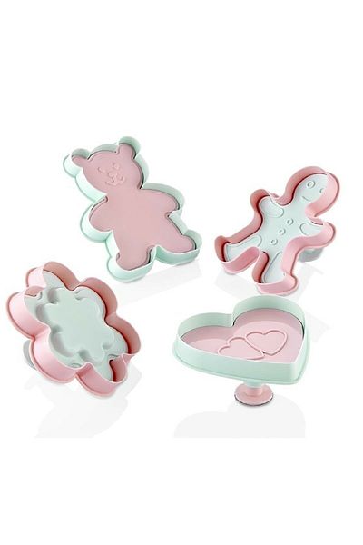 Bayev 3117 Presser Ginger Man Cookie Mold with Teddy Bear New Year's Special