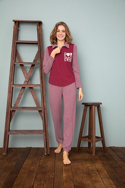 Sevim Set de pijamale brodate cu inimă în linie Bordeaux pentru damă