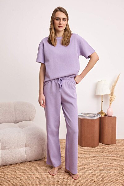Συλλογή Trendyol Λιλά Σετ Πιτζάμες με Λεπτομέρεια Δέσιμο στη Μέση και Πλέξη Β...