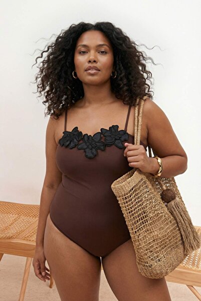 Trendyol Curve Μαγιό Στράπλες Take Out Με λεπτές τιράντες Plus Size με αξεσου...